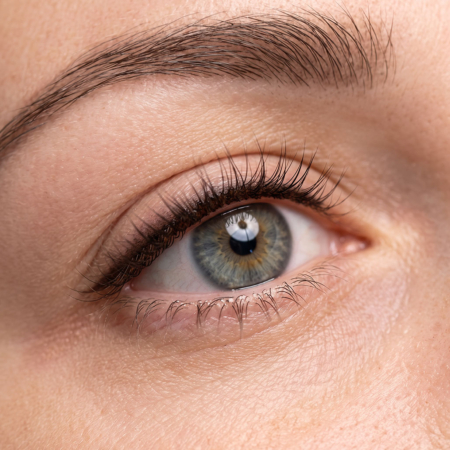 Room4Beauty Permanent Make-Up Behandlung Wimpernkranzverdichtung